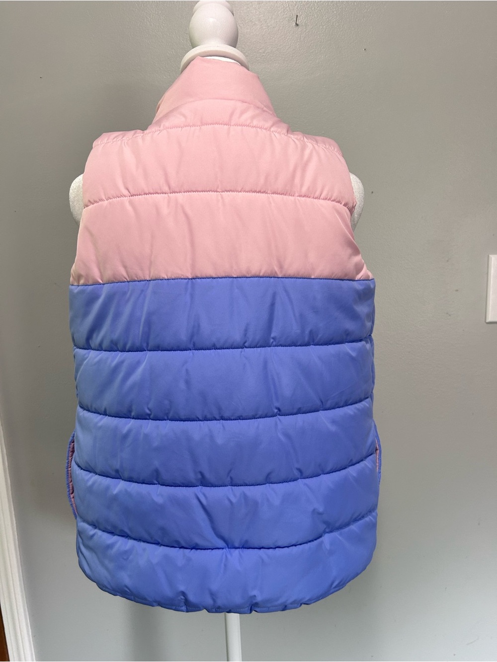 Puma Pink White Light Blue Colorblock Puffer Vest Excellent 10/12 - Picture 5 of 7